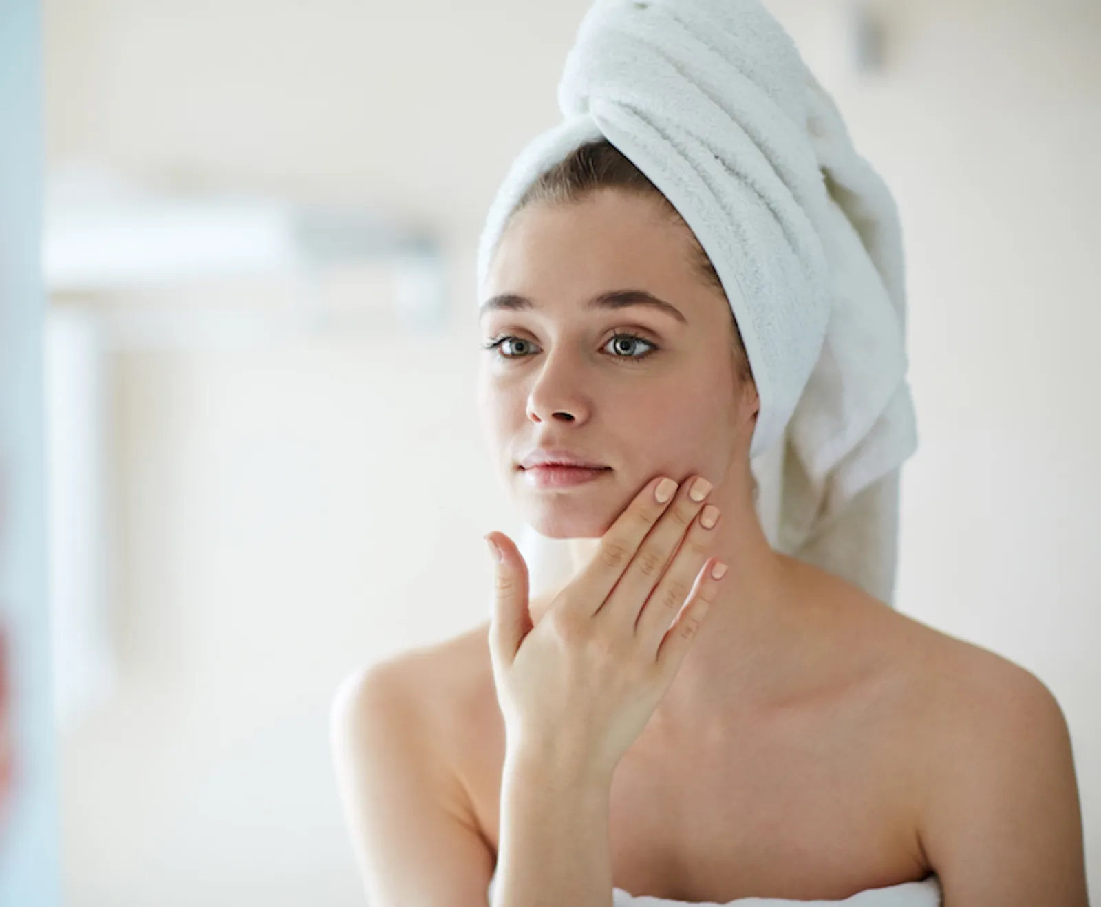 Skincare 101: Tips Pemakaian Serum Agar Hasilnya Optimal