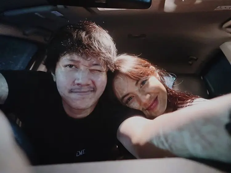 Kenal di Instagram, Begini Cerita Cinta Aurelie Moeremans & Pacar Baru