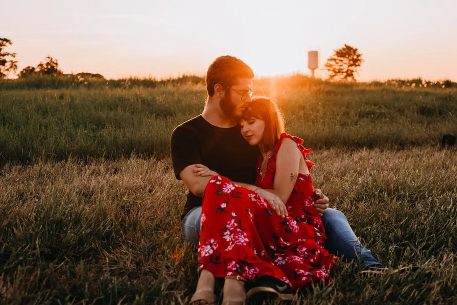6 Perilaku Pasangan yang Jadi Pertanda Bahwa Kamu Seorang Selingkuhan