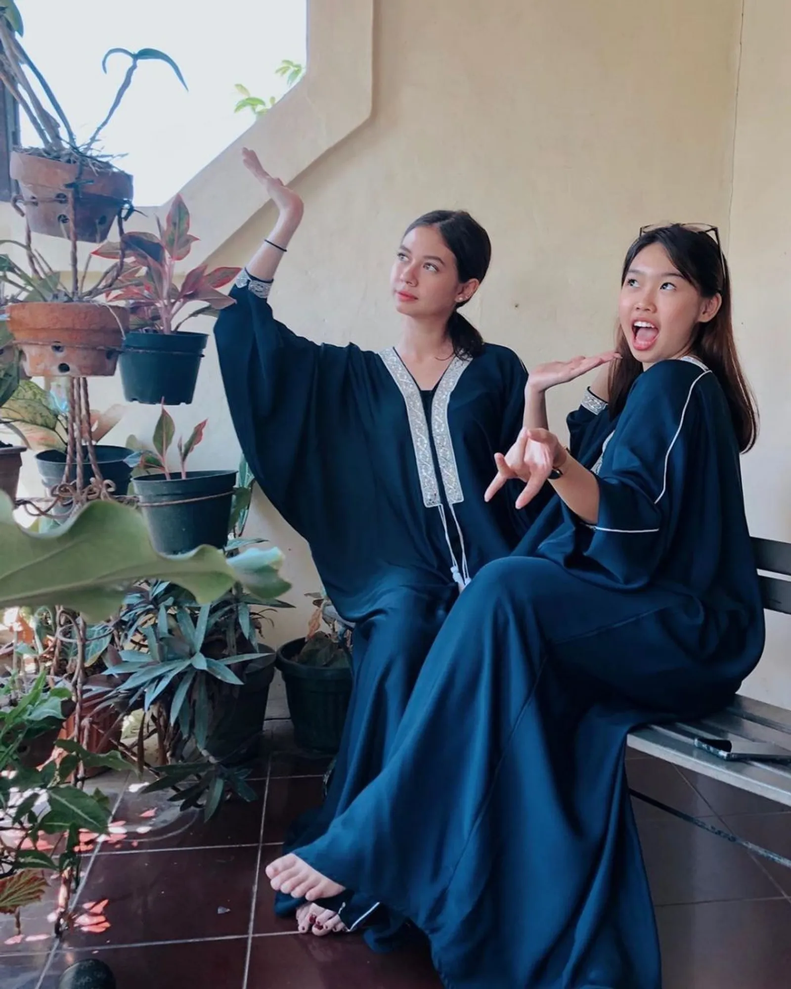 10 Momen Kompak Kakak Adik Yuki Kato dan Reina Kato, Sibling Goals!