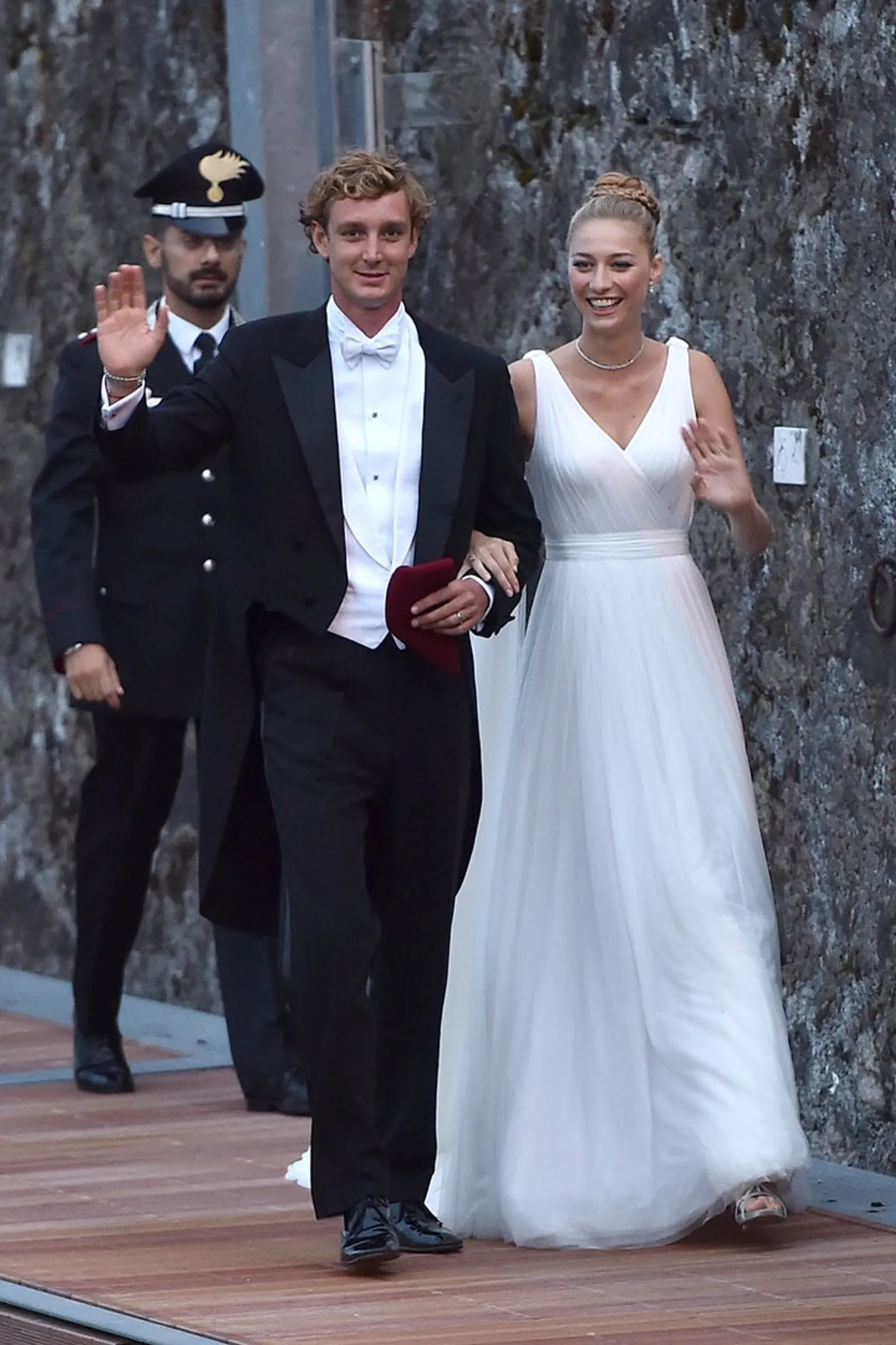 Glamor & Klasik, Ini Inspirasi Gaun Pernikahan Ala Royal Wedding