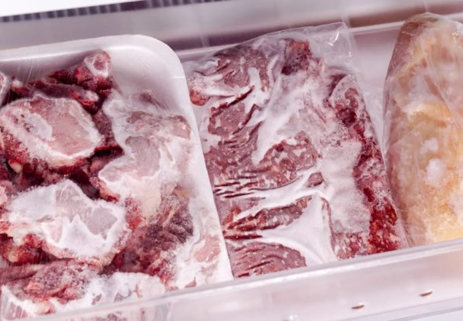 9 Cara Menyimpan Daging Agar Tetap Awet Selama Berbulan-Bulan