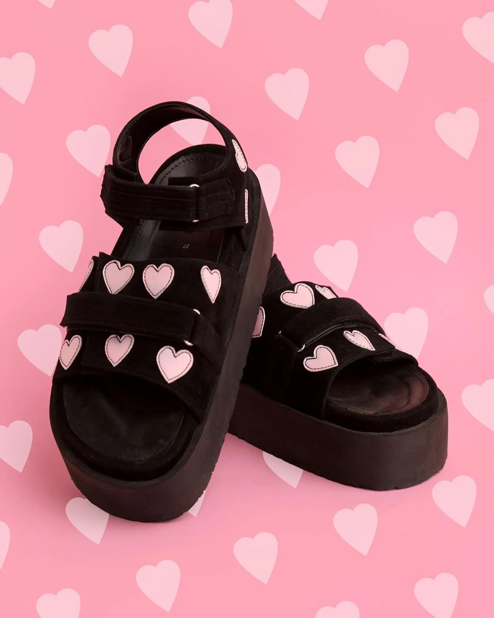 #PopbelaOOTD: Kumpulan Chunky Sandal dari Brand Lokal