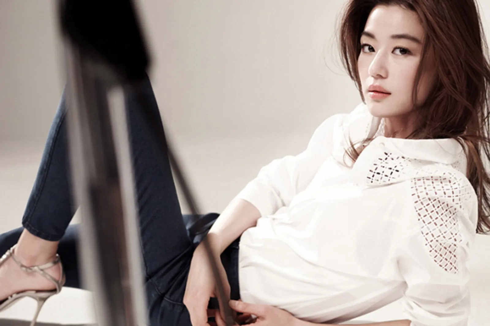 Salah Satu Aktris Termahal di Korea, Ini 7 Fakta Menarik Jun Ji Hyun