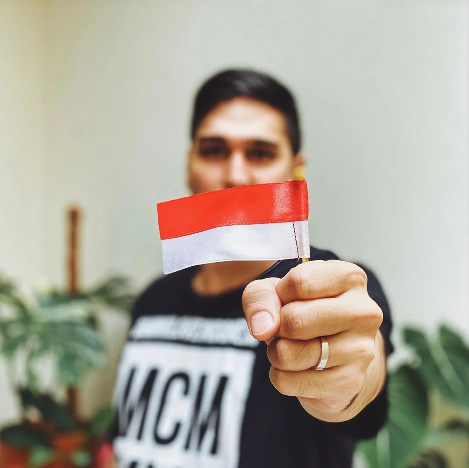Rayakan Kemerdekaan RI, Instagram Rilis Sticker #MerahPutihChallenge