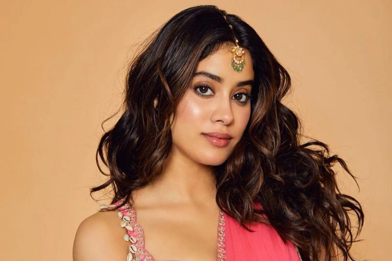 7 Pesona Bintang Muda Bollywood yang Kian Bersinar 