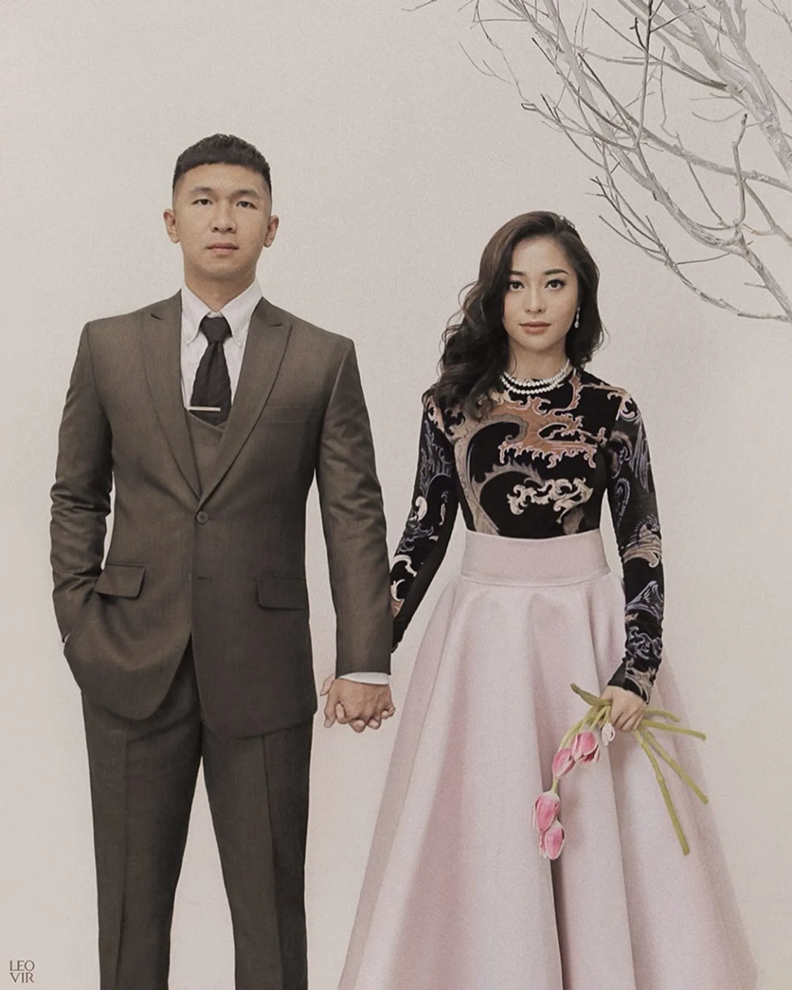 10 Foto Pre-Wedding Nikita Willy, dari Konsep Modern Sampai Adat!