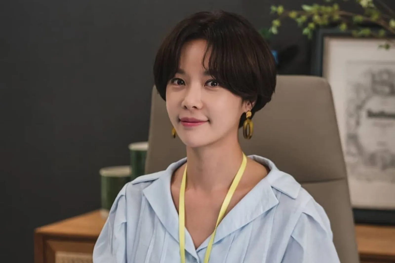 Pernah Jadi 'Kekasih' Park Seo Joon, Begini Pesona Hwang Jung Eum