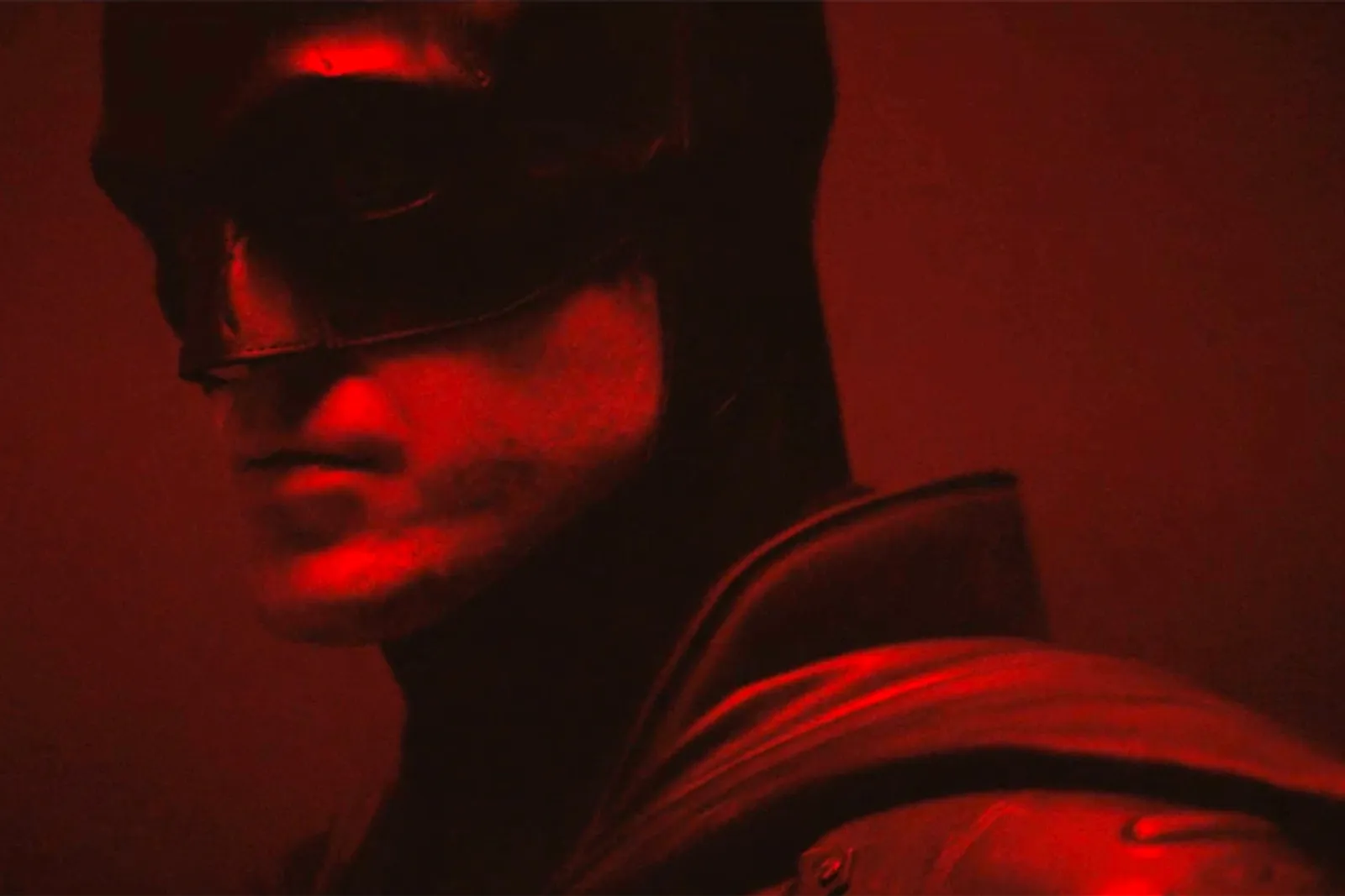 Robert Pattinson Dikabarkan Positif COVID-19, The Batman Ditunda Lagi