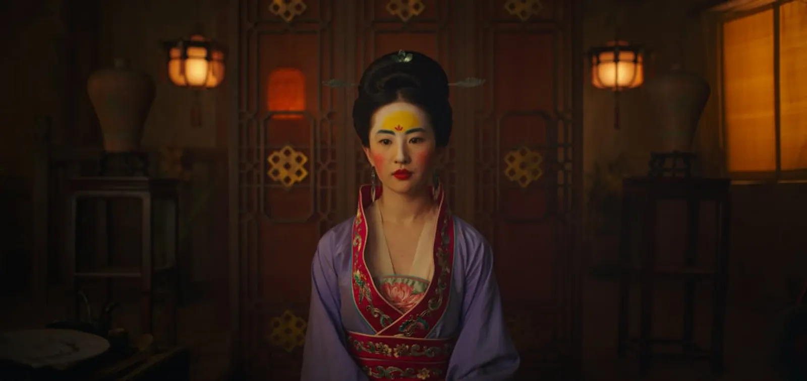 Detail Pakaian Pada Film Mulan yang Wajib Kamu Tahu