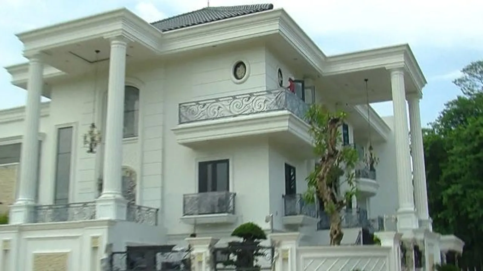 15 Potret Mewah Rumah Baru Prilly Latuconsina, Bak Resort Bintang Lima