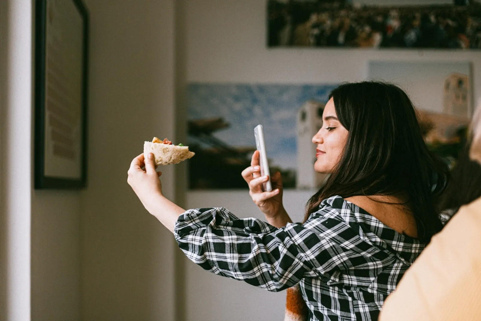 Ini Kepribadian Seseorang di Instagram Berdasarkan Zodiaknya