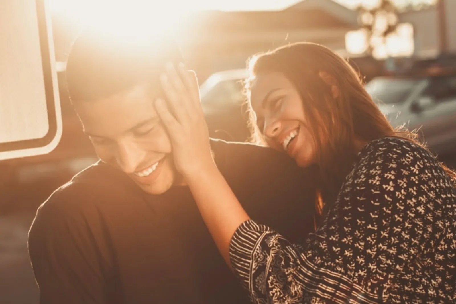 Cara Menjaga 12 Zodiak Bahagia dalam Suatu Hubungan