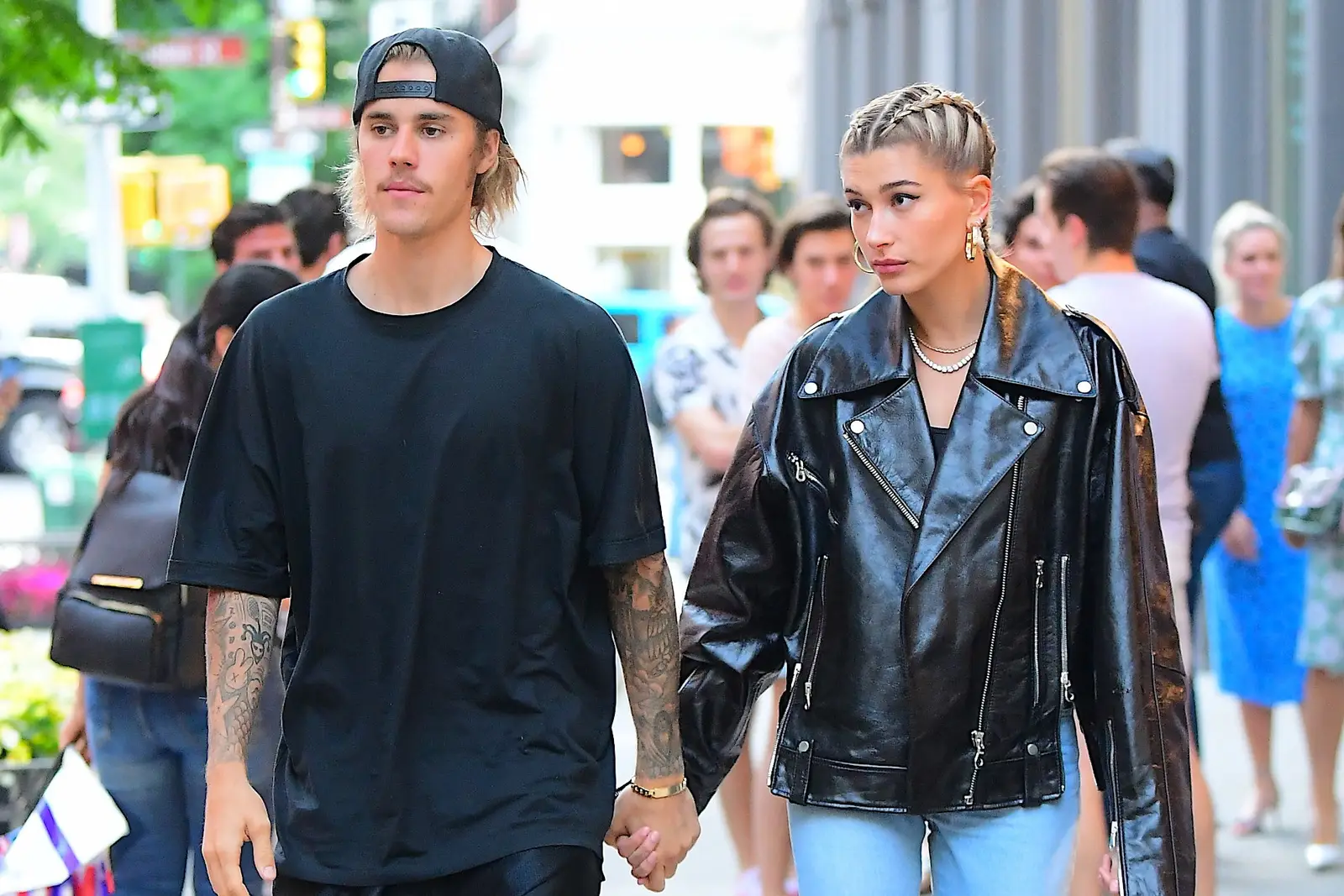 Intip Gaya Street a La Justin dan Hailey Bieber