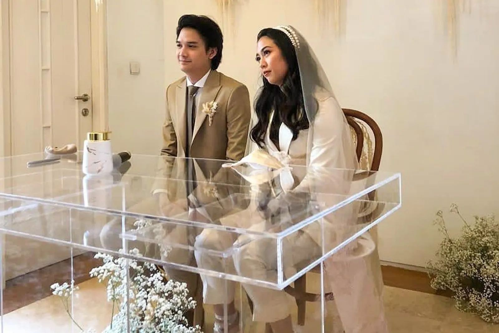 Sherina Munaf dan Deretan Artis Lainnya yang Pakai Celana saat Menikah