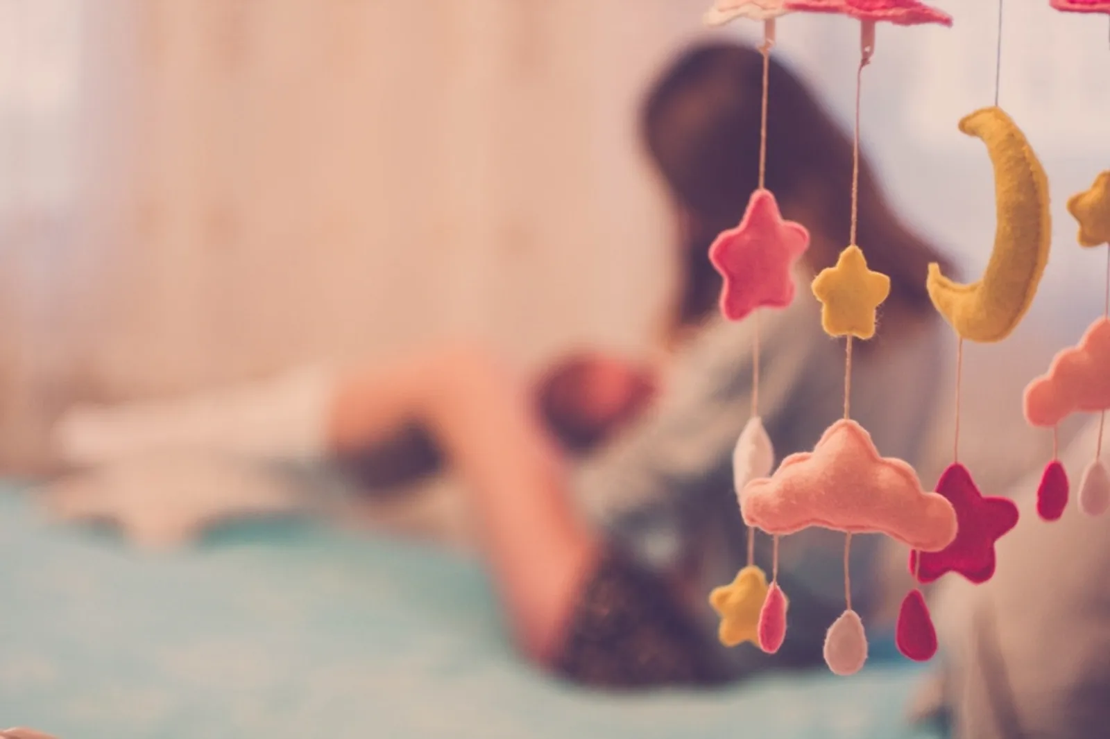 8 Arti Mimpi Menyusui Bayi, Nggak Selalu Pertanda Buruk