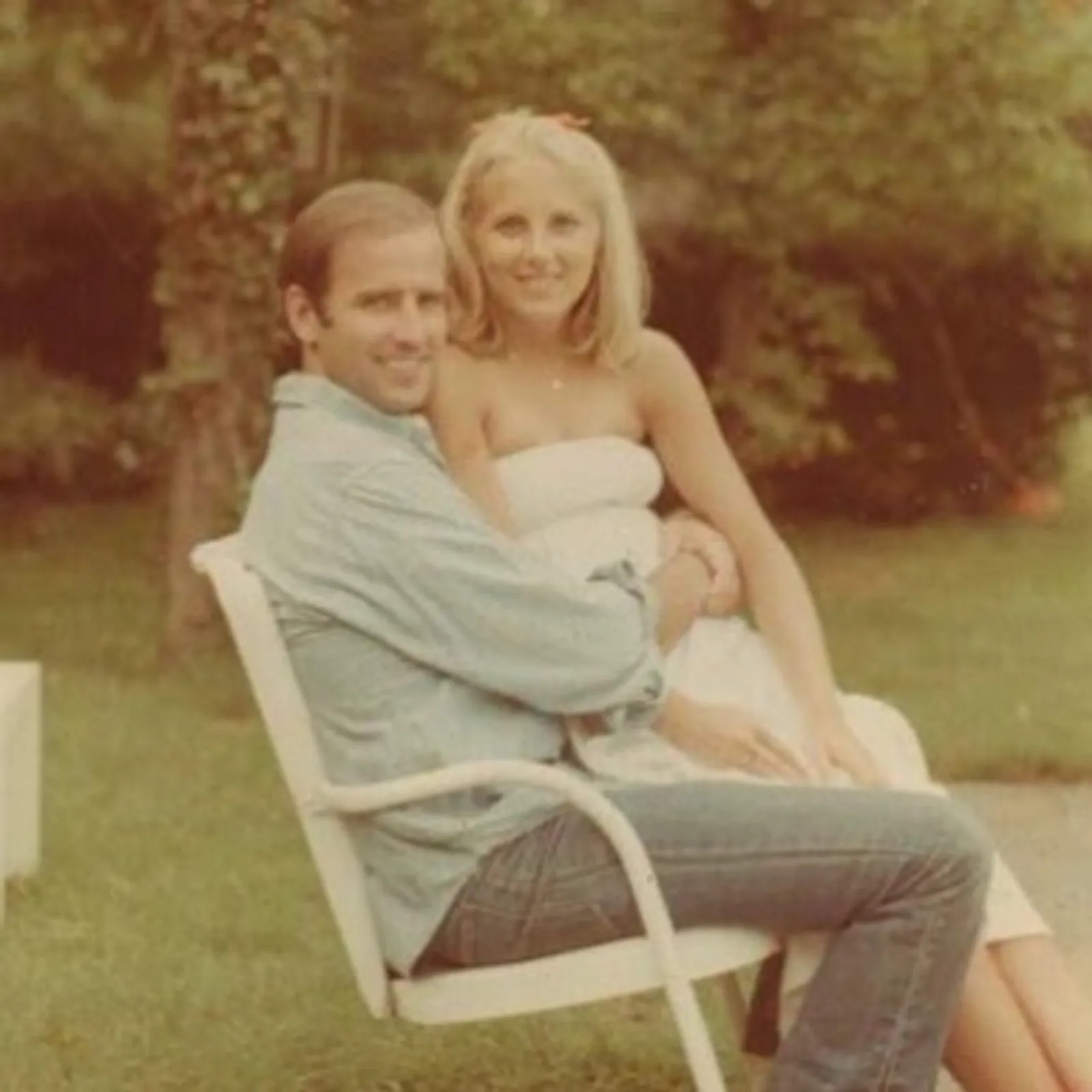 Romantis dan Penuh Haru, Ini 6 Fakta Perjalanan Cinta Joe & Jill Biden