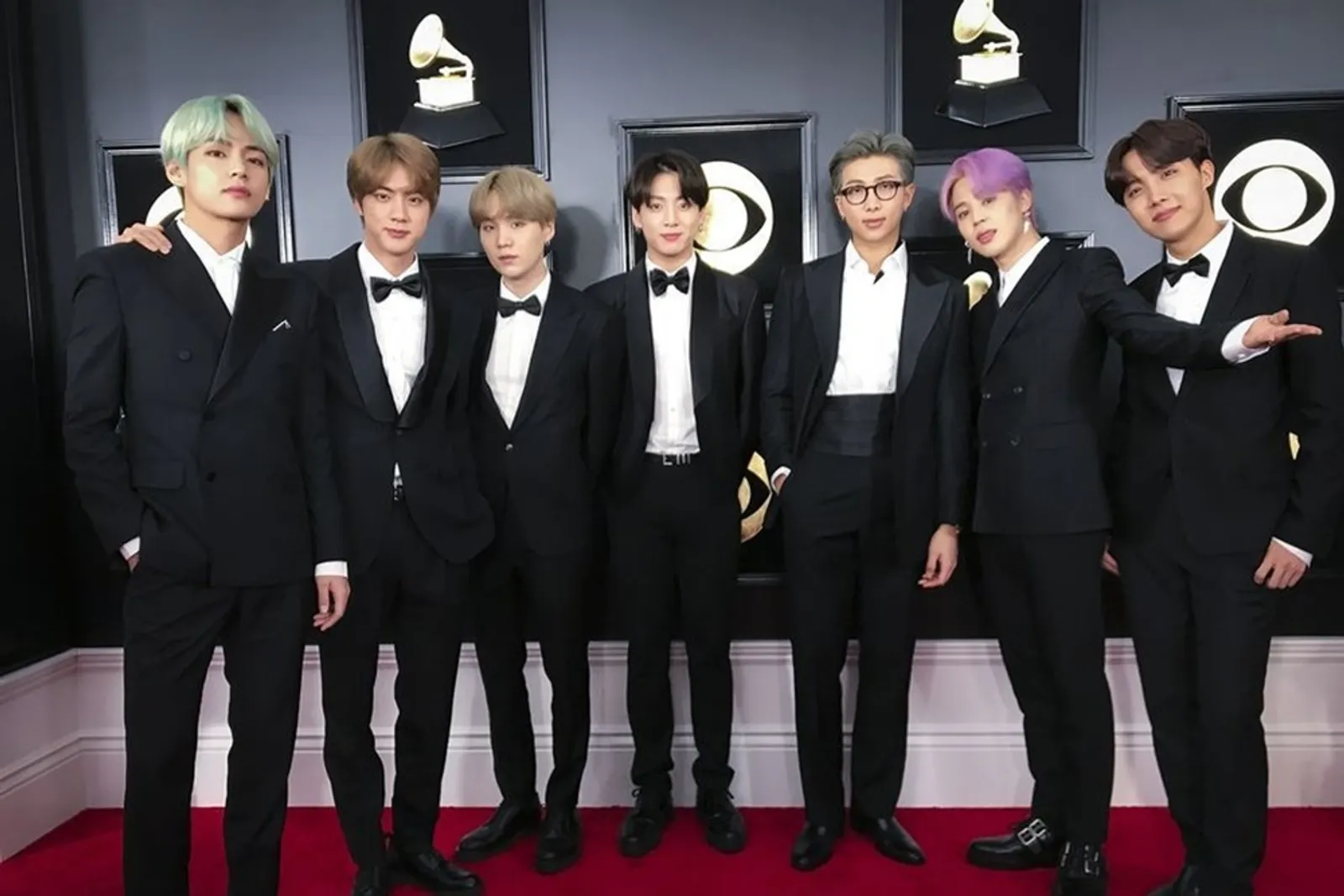 Raih Nominasi Grammy Awards, Reaksi Lucu BTS & ARMY Jadi Sorotan