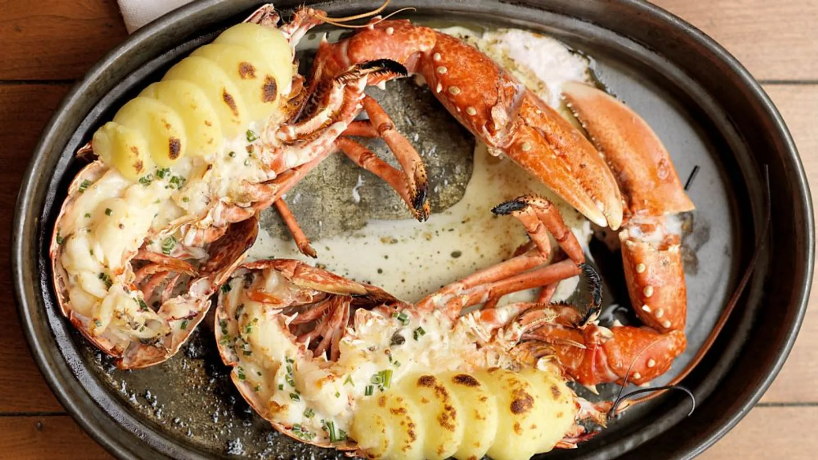 5 Tips Penting Memasak Lobster Agar Lembut dan Lezat