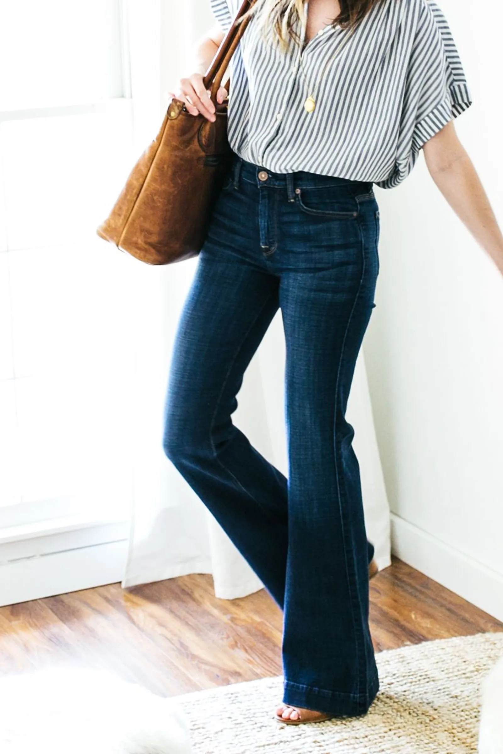 Tipe Celana Jeans Wanita yang Wajib Kamu Coba