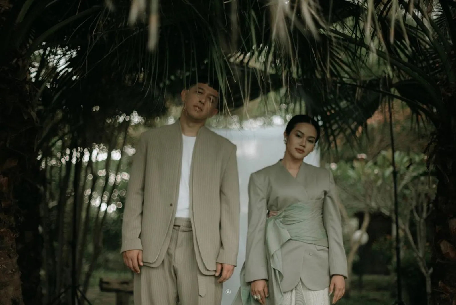 Sah Menikah, Ini Gaya Yura Yunita & Suami saat Prewedding hingga Akad