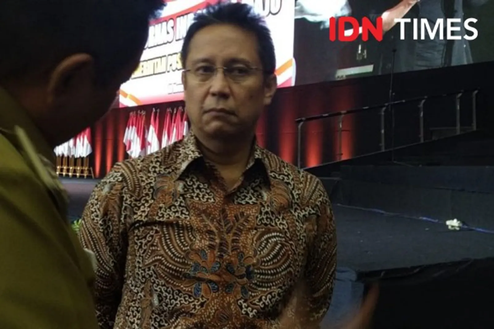 Resmi! Presiden Jokowi Tunjuk Sandiaga Uno & Tri Risma Jadi Menteri