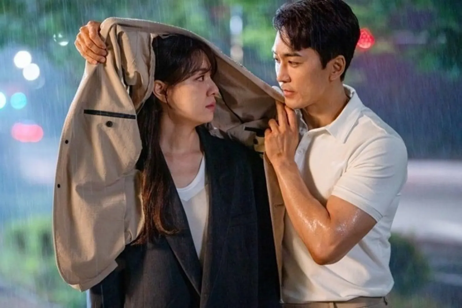 Baper Banget! 10 Pasangan Drama Korea Paling Romantis Tahun 2020