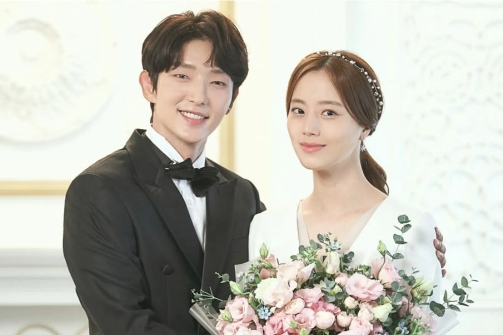 Suzy dan Aktris Lainnya yang Tampil Memesona ketika 'Menikah' di 2020