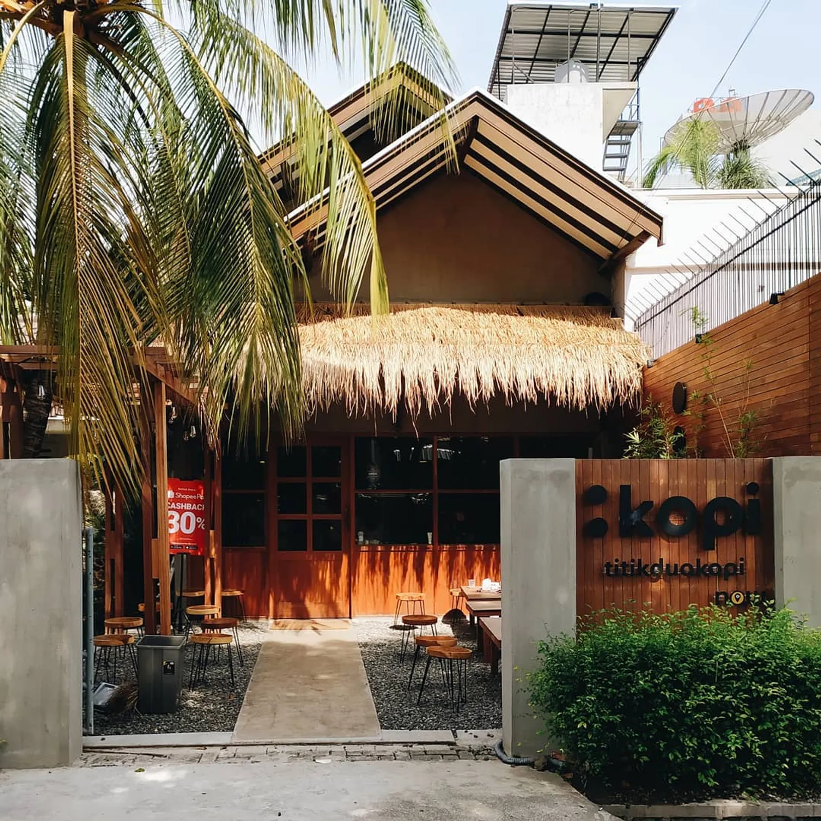 Tenang dan Chill, Ini 5 Café di Semarang untuk "Me Time"