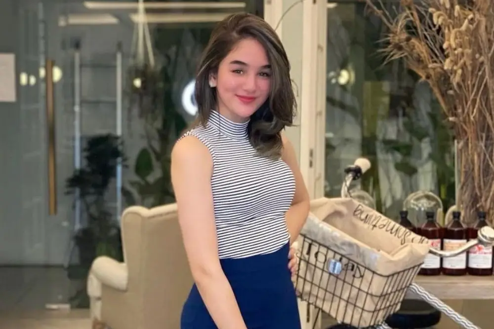 7 Pesona Hana Hanifah, Model yang Pernah Terlibat Prostitusi Online