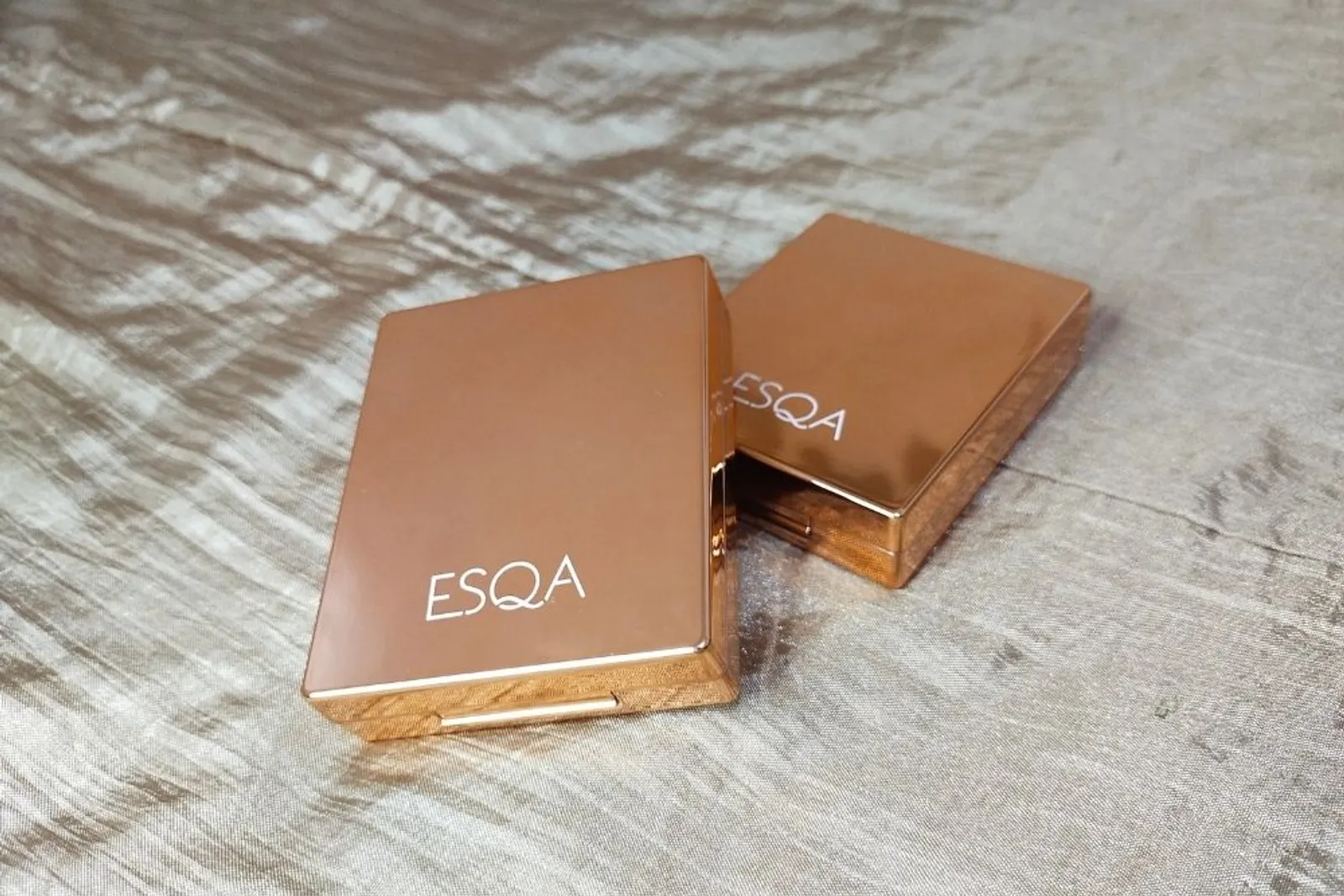 Review: ESQA Flawless Powder Foundation, Kulit Mulus Anti Cakey