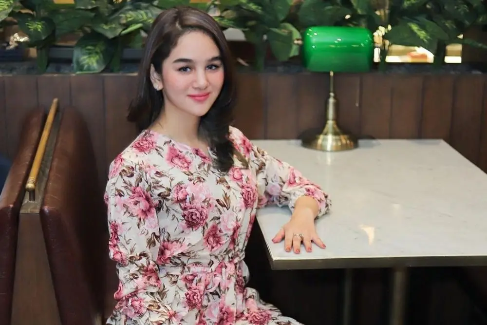 7 Pesona Hana Hanifah, Model yang Pernah Terlibat Prostitusi Online