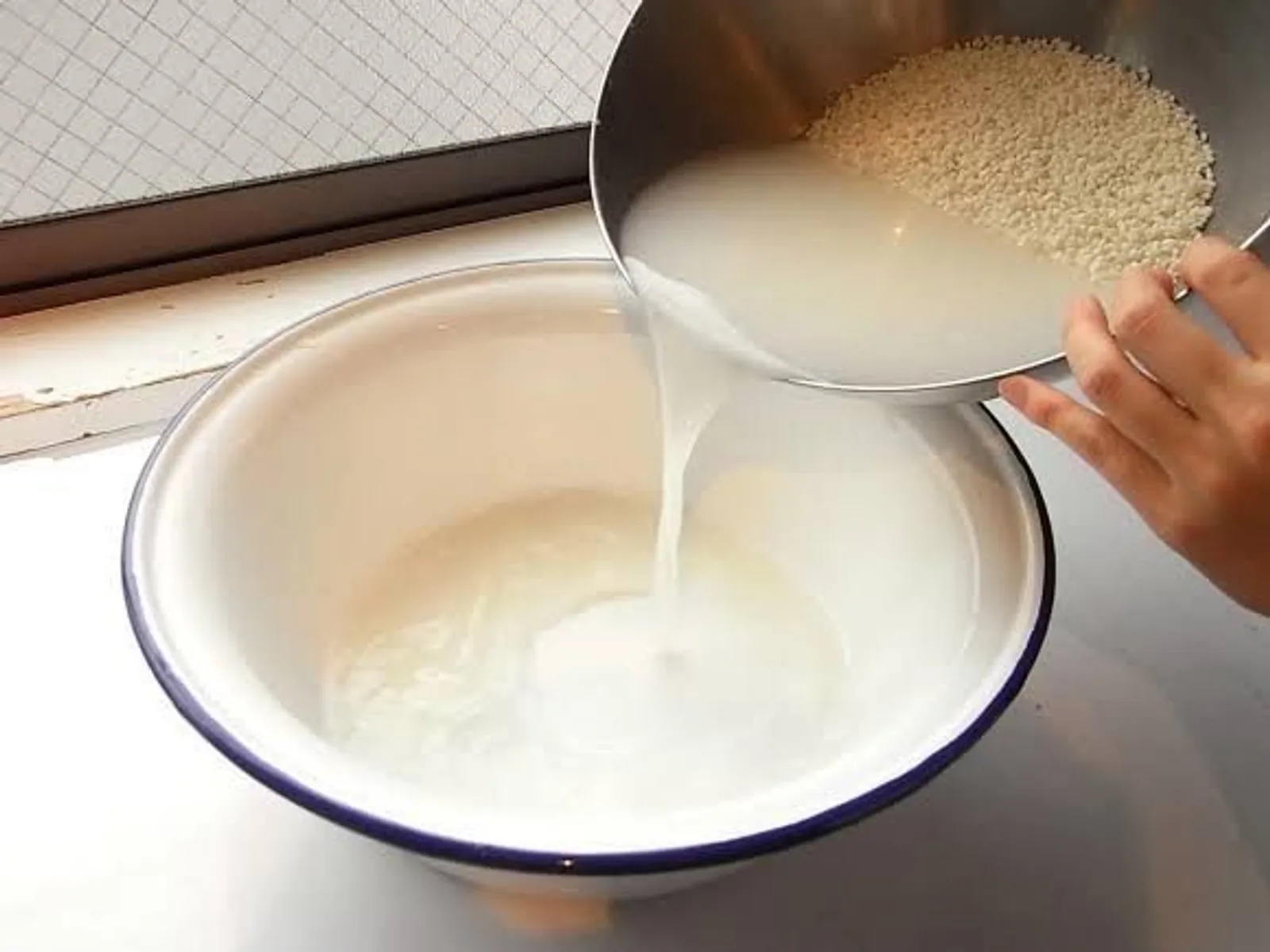 Resep Nasi Telur Rice Cooker, Simpel dan Cocok untuk Si Anak Kos!