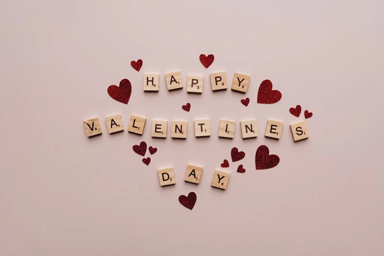 15 Ucapan Hari Valentine untuk Suami Tercinta, Romantis!