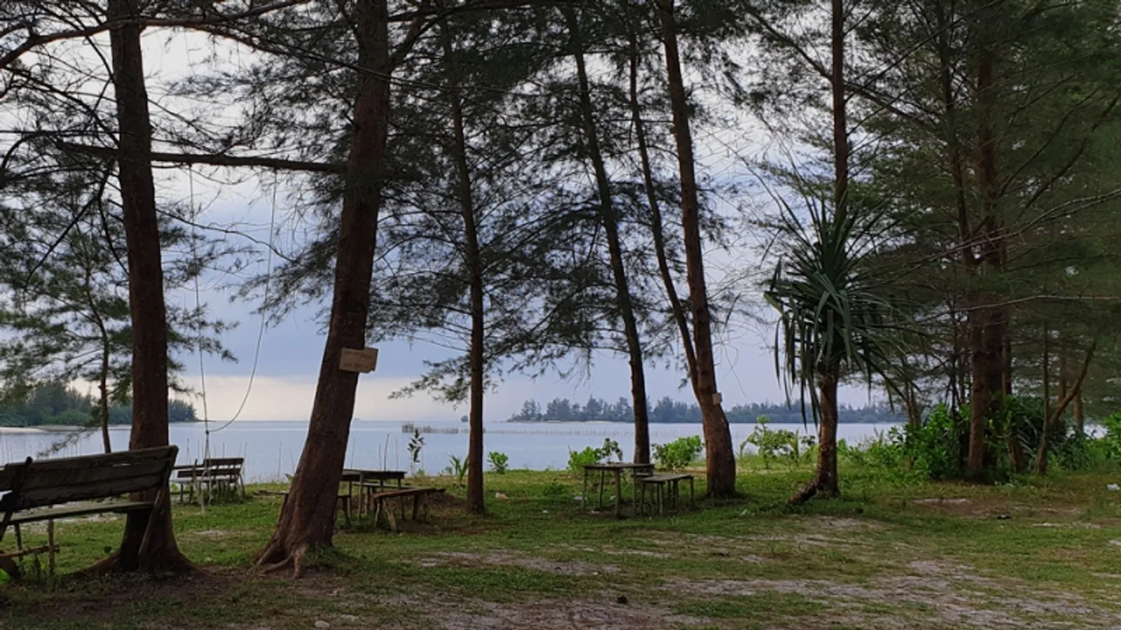 Pesona Geopark Belitung, Surga Kecil yang Segera Diakui UNESCO
