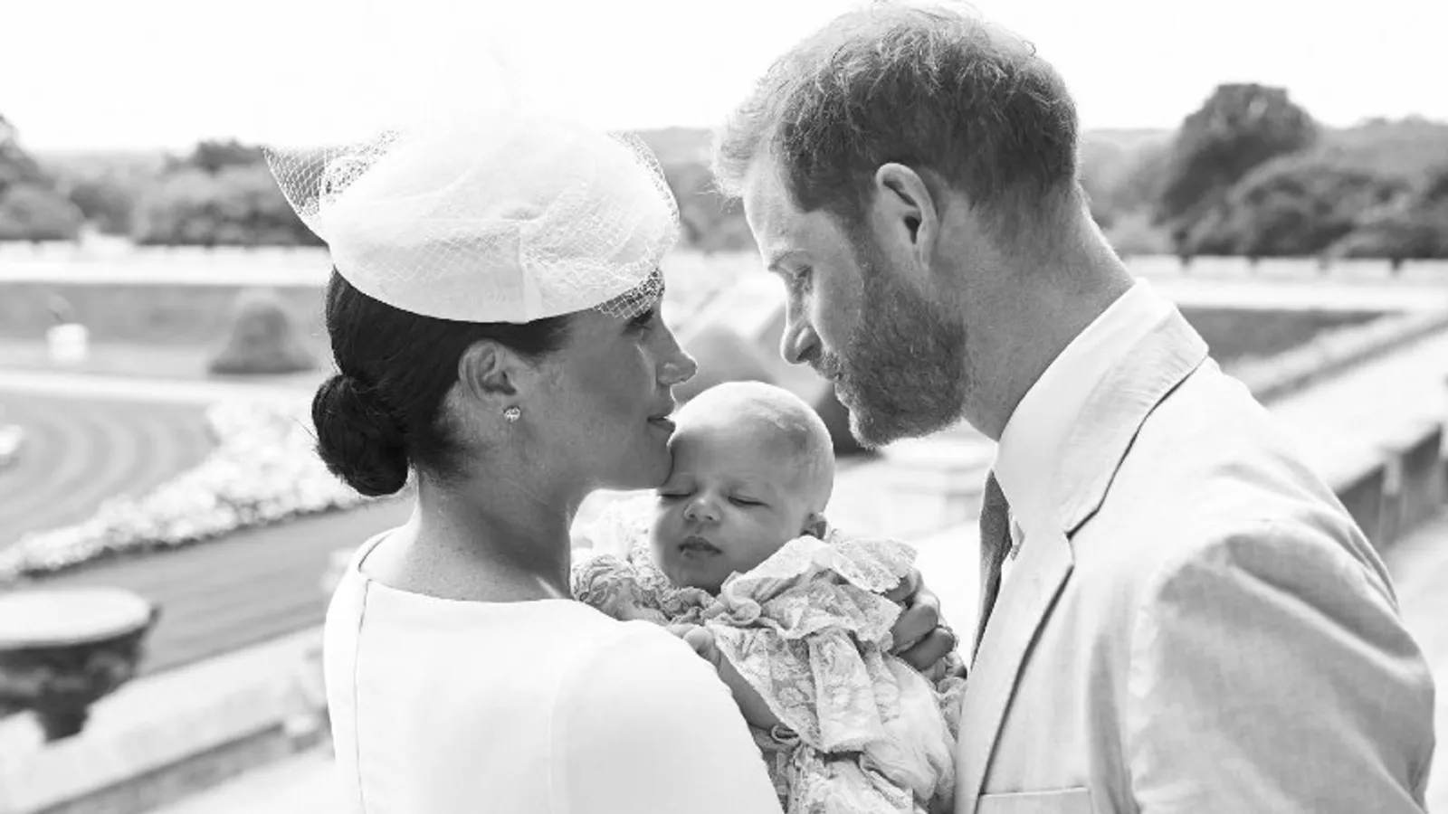 3 Tahun Menikah, Ini Kilas Balik Kisah Pangeran Harry & Meghan Markle
