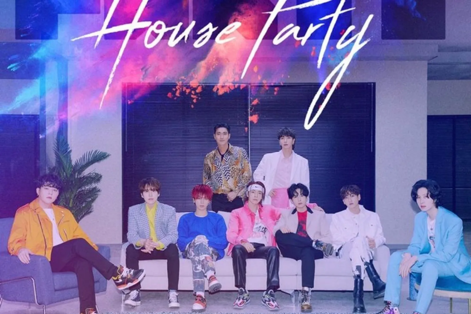 Tampilkan Visual Tak Menua, Super Junior Comeback dengan “House Party"