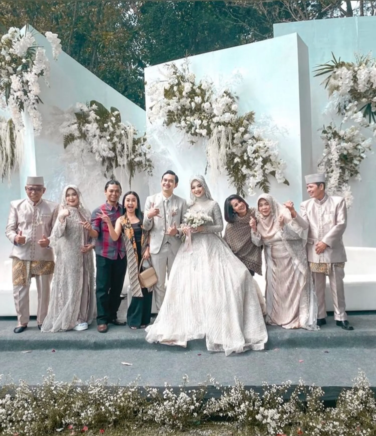 Ta'aruf, Ini 10 Foto Pernikahan Ikbal Fauzi Pesinetron 'Ikatan Cinta'