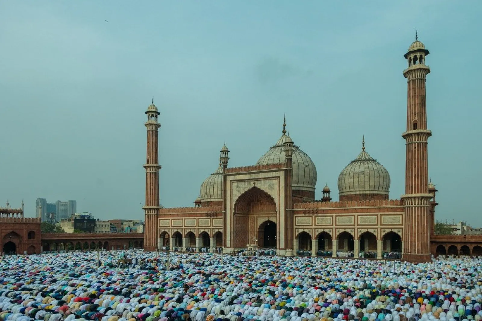 Bulan Penuh Berkah, 10 Keutamaan Bulan Ramadan yang Selalu Ditunggu
