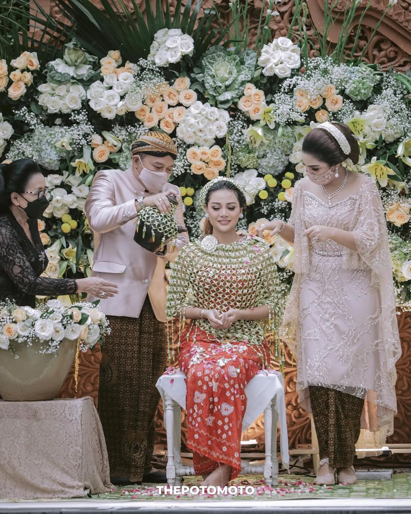 Gaya Aurel Hermansyah di Rangkaian Acara Pernikahan, Lamaran - Akad