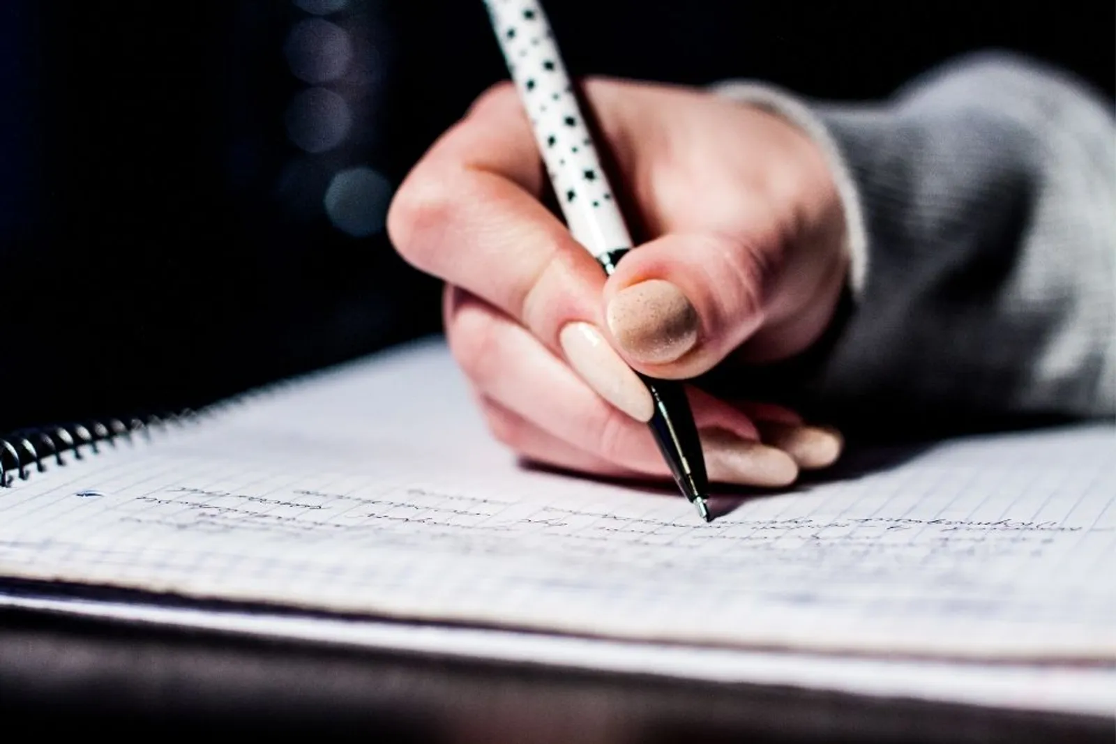 25 Contoh Surat Lamaran Kerja Tulis Tangan Beserta Cara Membuatnya