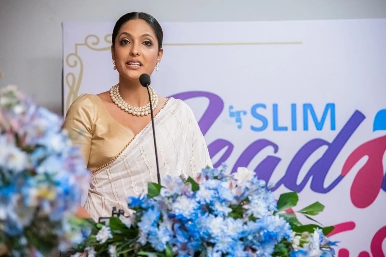 7 Fakta Caroline Jurie yang Lepas Paksa Mahkota Mrs Sri Lanka 2020