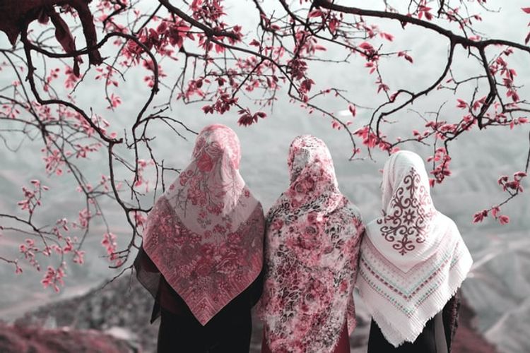 10 Nilai Persahabatan dalam Islam yang Perlu Kamu Tahu