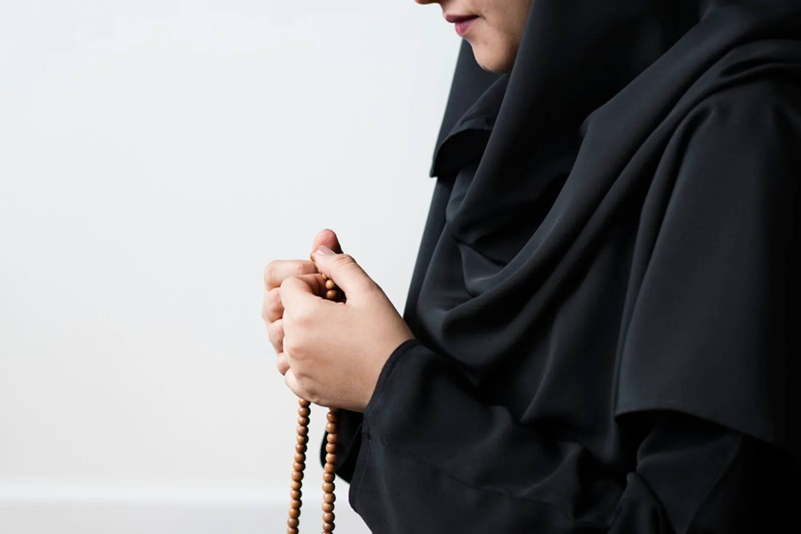Hukum Istri Marah pada Suami Menurut Islam, Dosa Nggak?