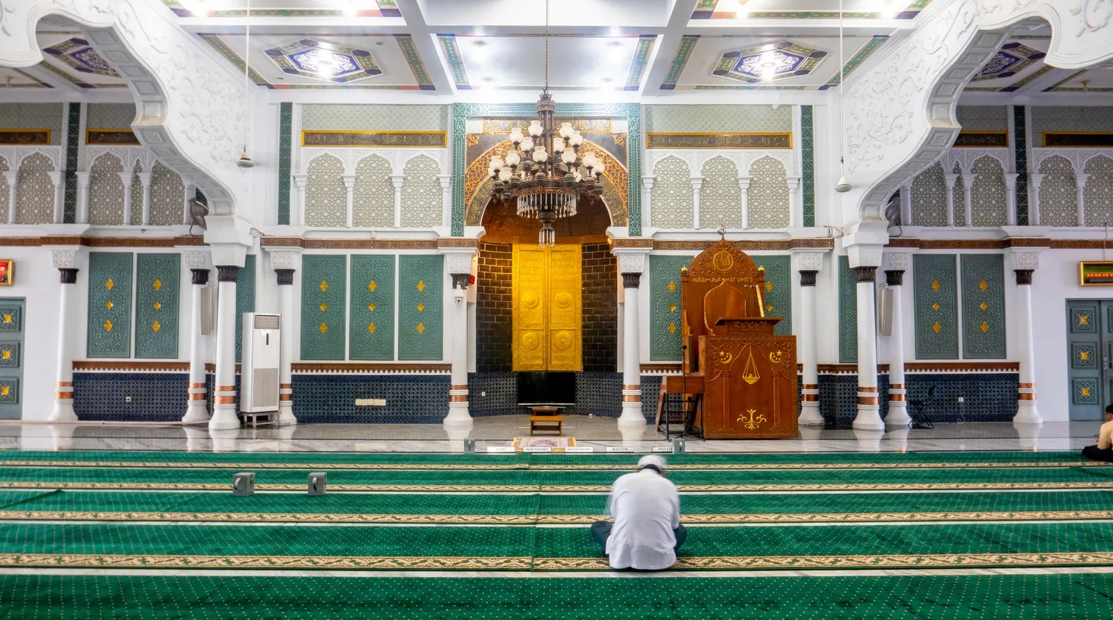 Sempurnakan Ibadah, Ini 10 Amalan Sunnah di Bulan Ramadan