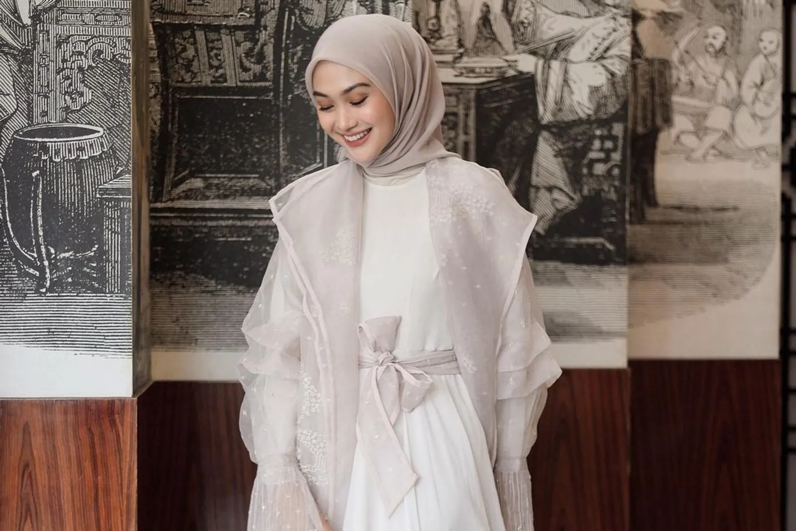 Inspirasi Modest Wear untuk Outfit Manis di Idul Fitri