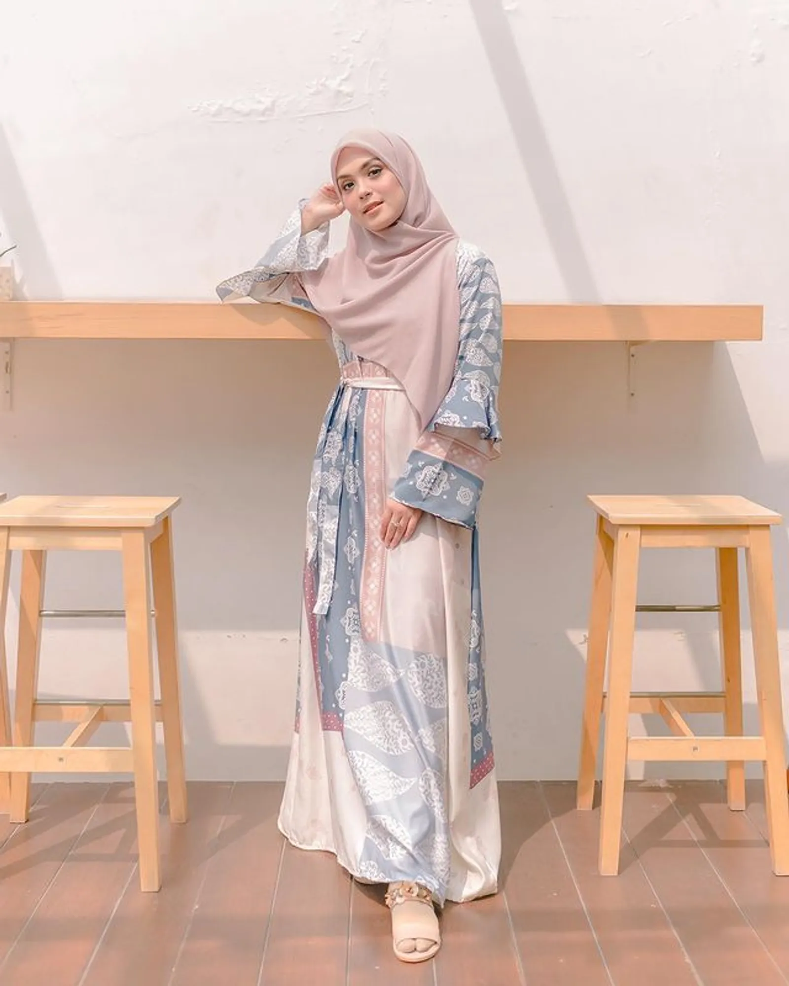 Inspirasi Modest Wear untuk Outfit Manis di Idul Fitri