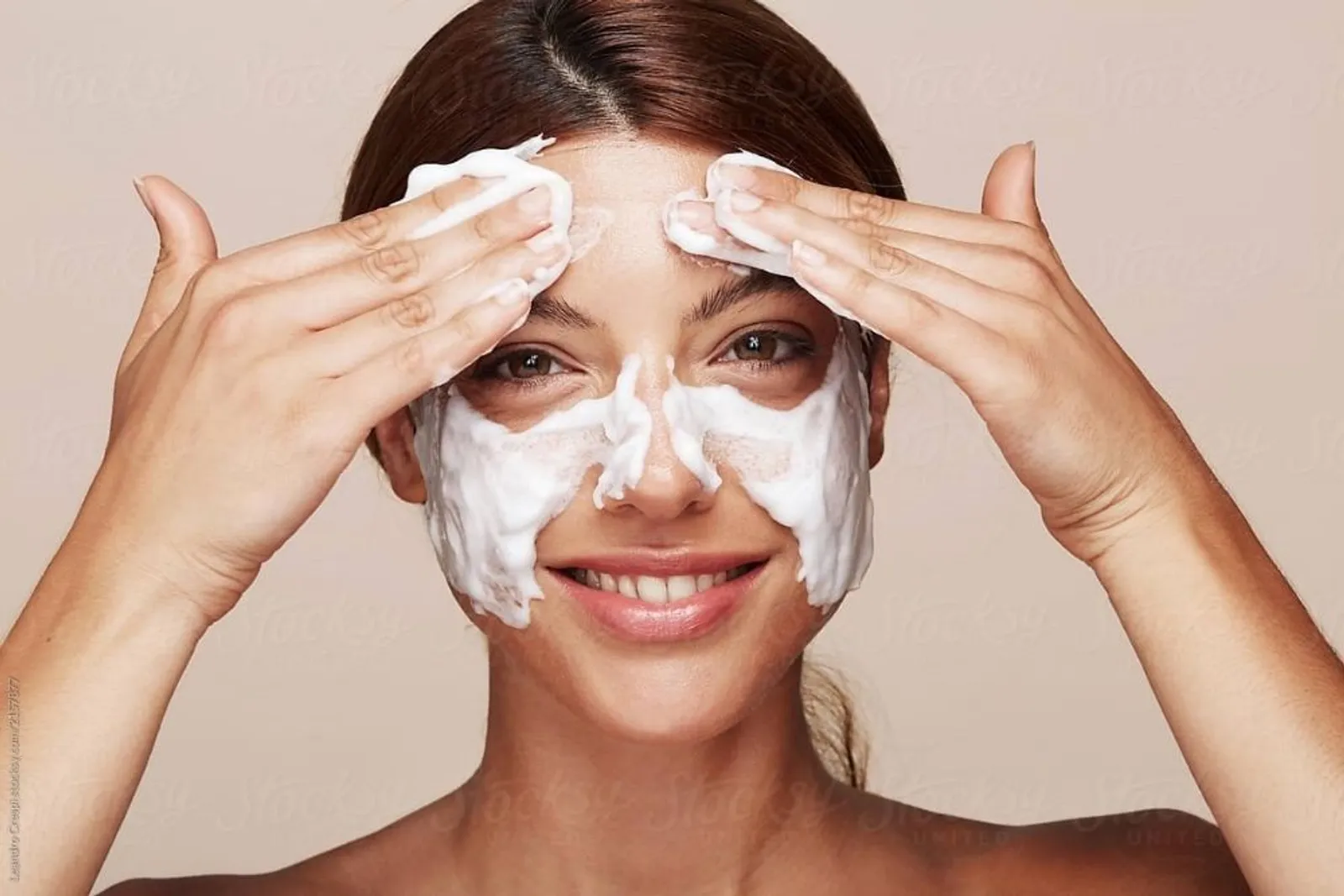 Pemilik Dry Skin Wajib Simak, Ini 5 Cara Menghidrasi Kulit Wajah