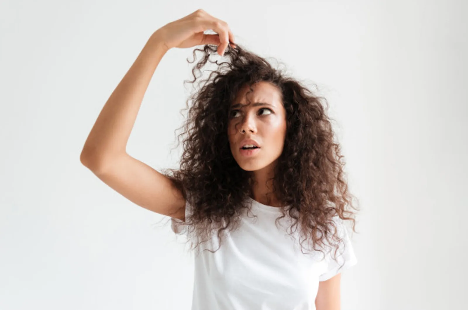 8 Kesalahan yang Membuat Rambut Berminyak
