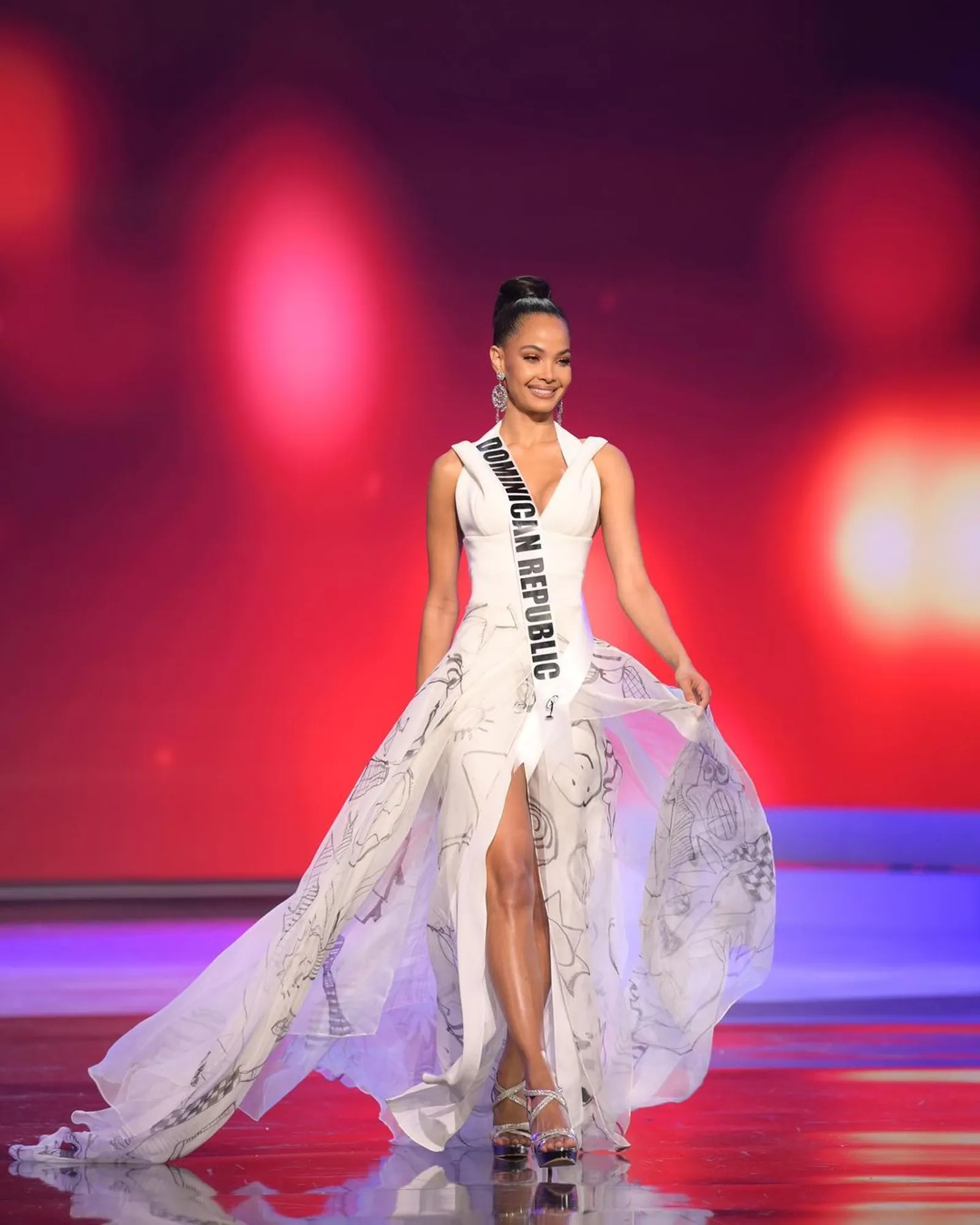 Miss Universe 2020 Sukses Digelar, Ini Daftar Pemenangnya